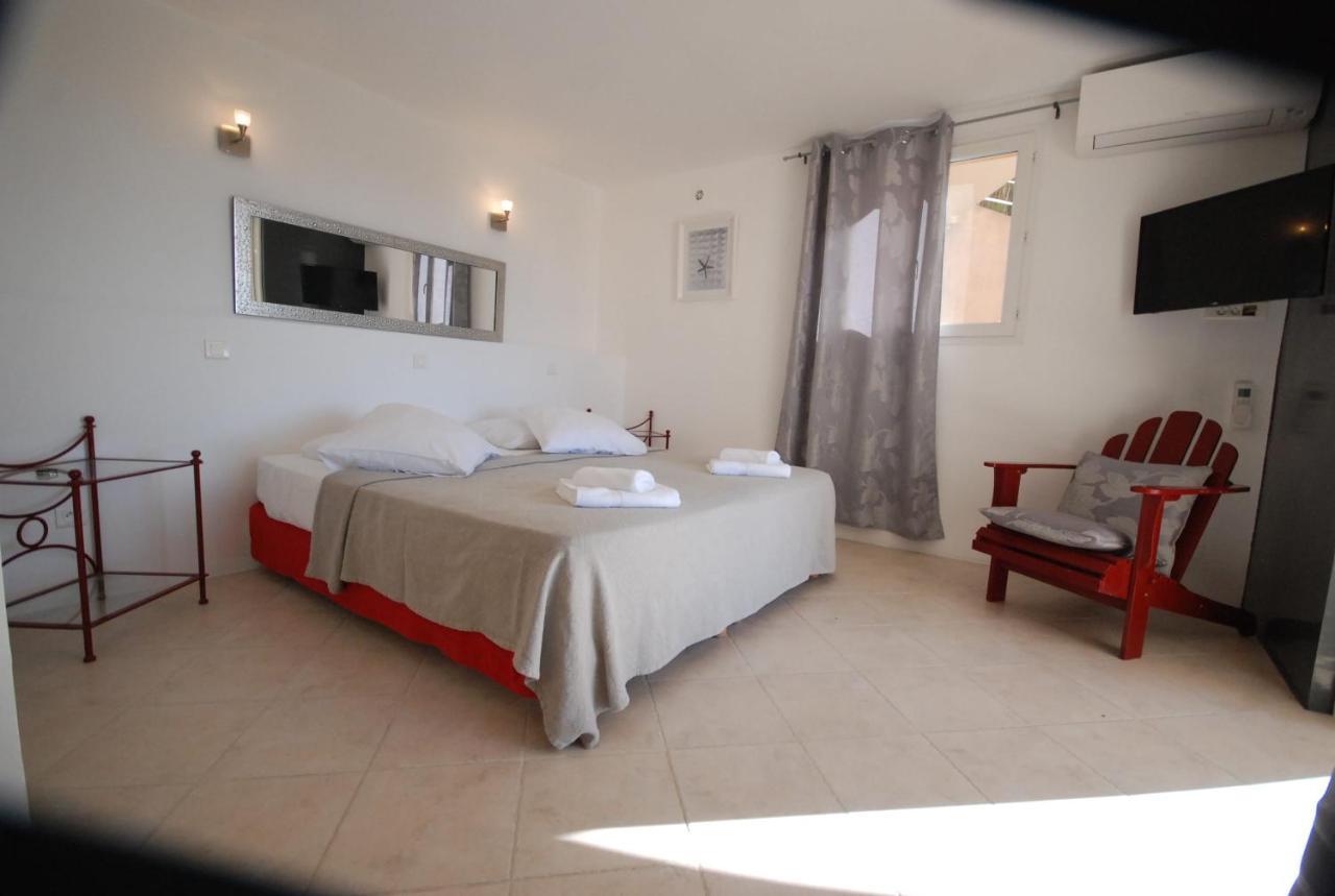 Aloasis Bed & Breakfast Grimaud Ngoại thất bức ảnh