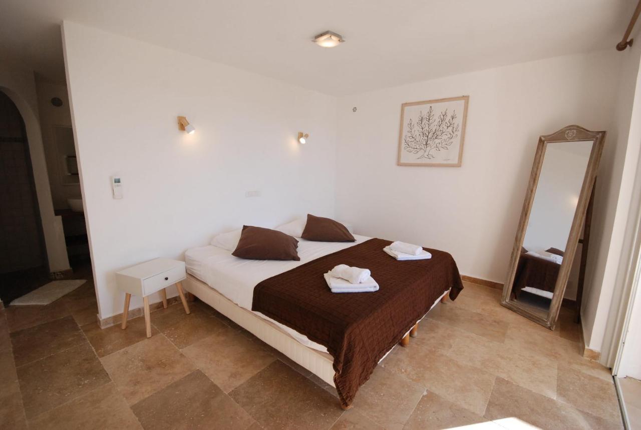 Aloasis Bed & Breakfast Grimaud Ngoại thất bức ảnh