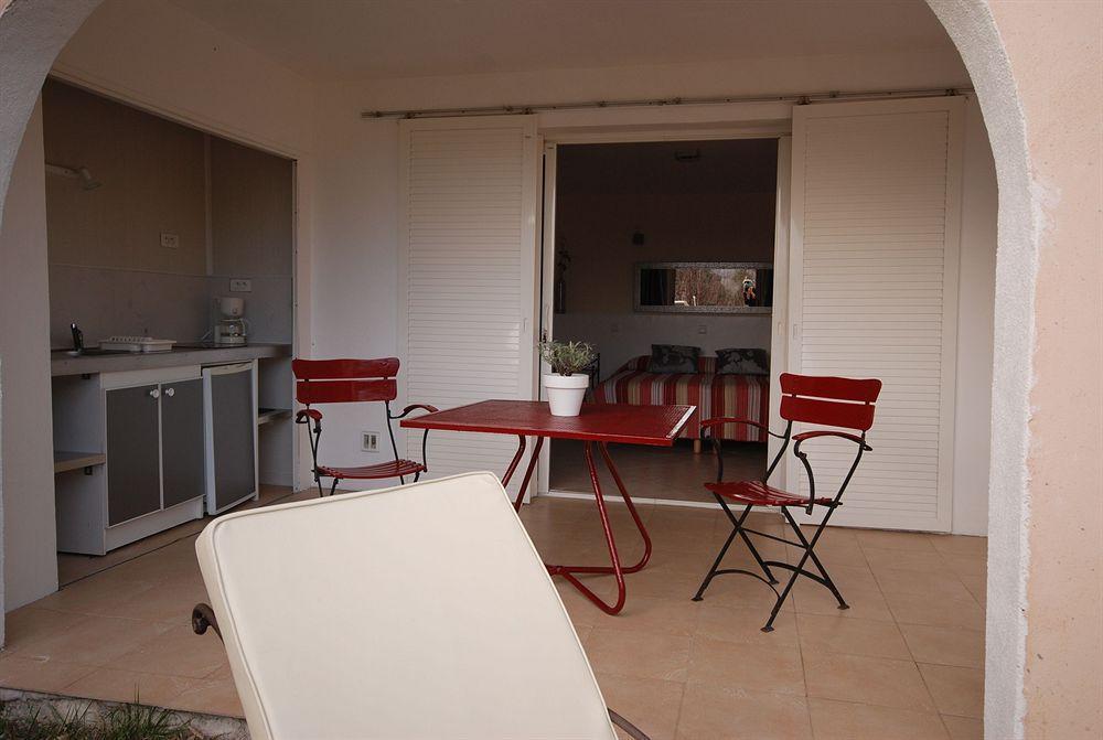 Aloasis Bed & Breakfast Grimaud Ngoại thất bức ảnh